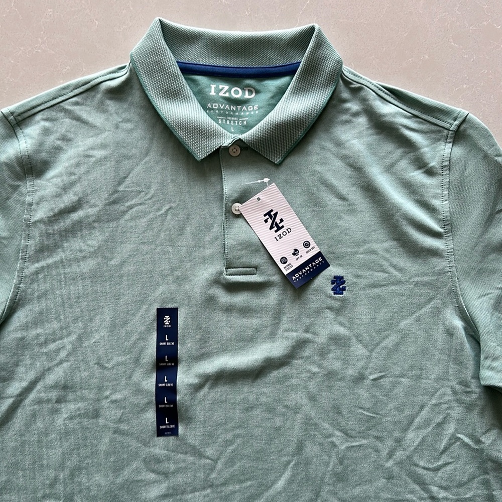 IZOD Performance Short sleeve shirt! NWT!